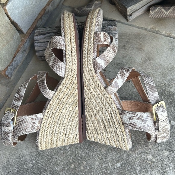 Sofft Inez Espadrille Snakeskin print Wedge Sandals NWOB Sz-8.5.  K - Picture 6 of 14